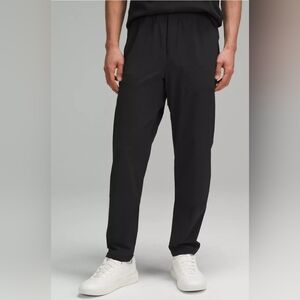 Lululemon Athletica Men's Black Pants Size Large